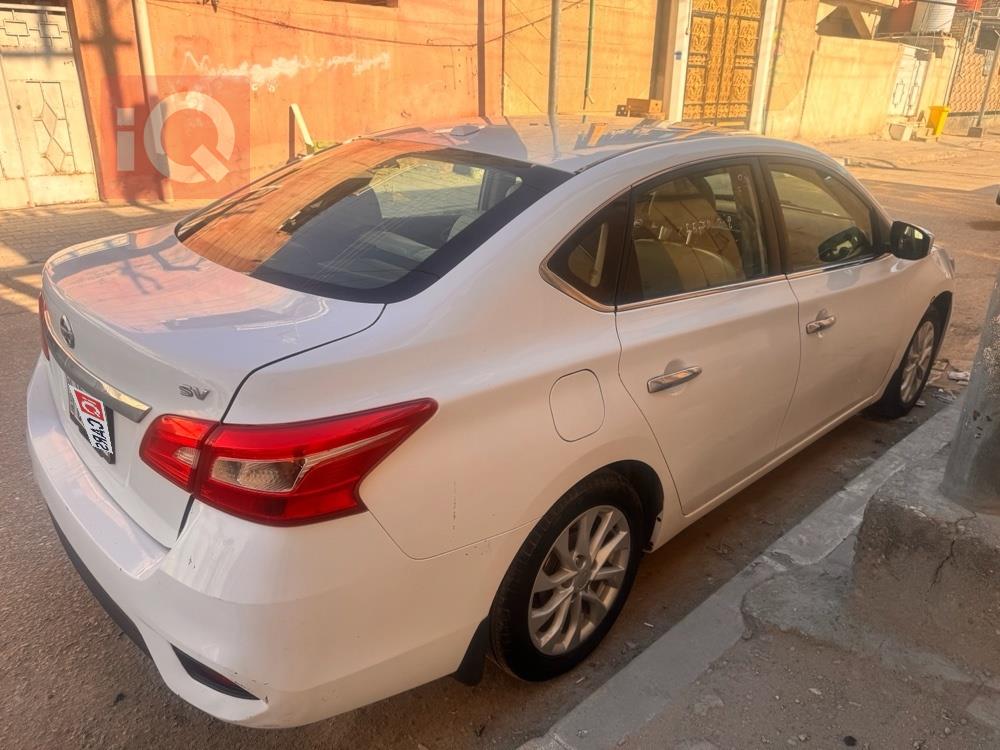 نيسان سنترا